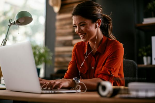 How to Build a LinkedIn Profile Recruiters Will Love in 3 Steps