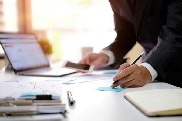 A CIO Job Description Template + Interview Question List