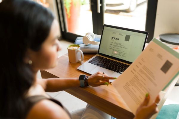 Advice from a Recruiter: How Far Back Should Your Resume Go?