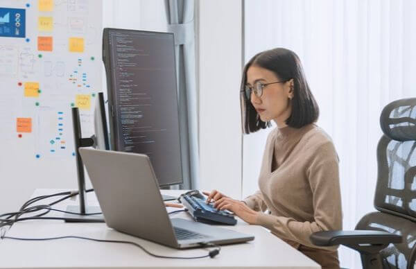 12 AI Skills Employers Will Expect Every Candidate to Have
